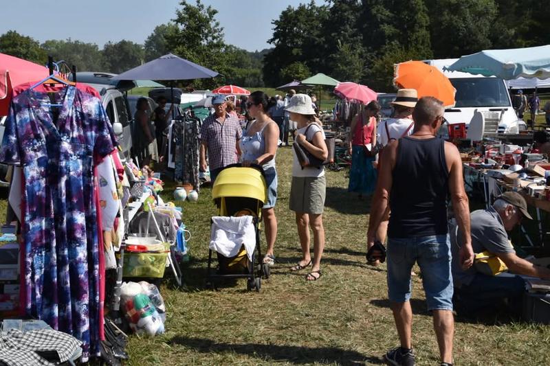 Brocantes à Ormes (71290) – rue du sable