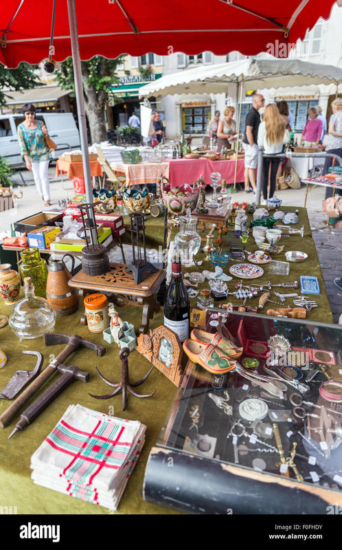 Brocantes à Beaune (21200) – Place Carnot